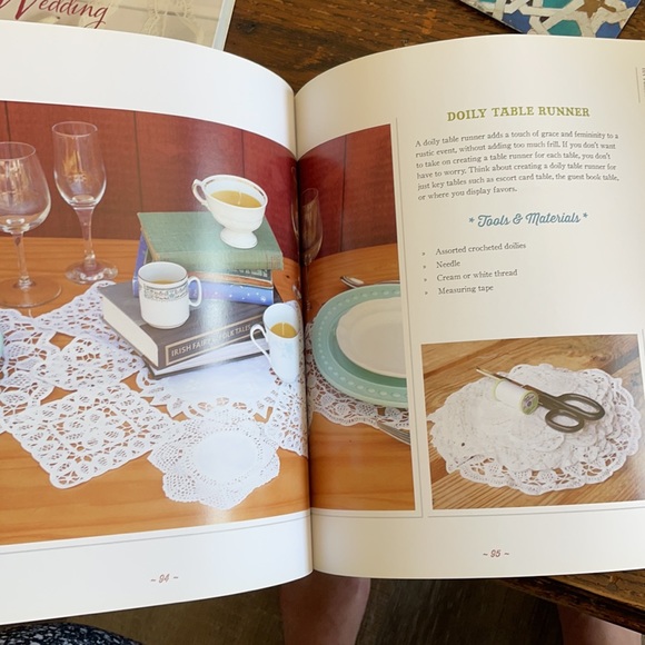 The Rustic Wedding handbook by Maggie Lord - Picture 3 of 6